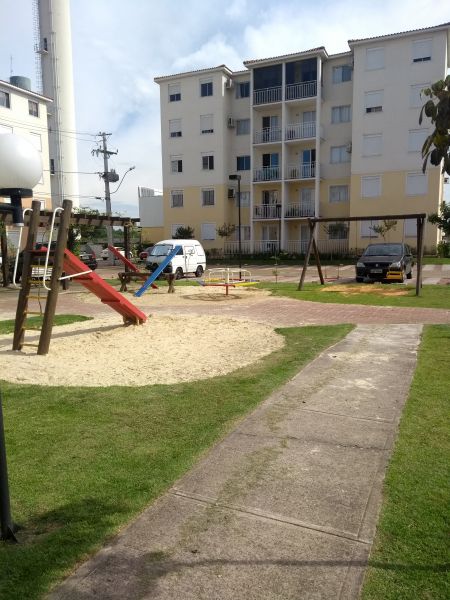 Apartamento 2 dormitórios no bairro Humaitá