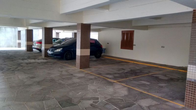Apartamento 2 dormitórios no bairro Centro