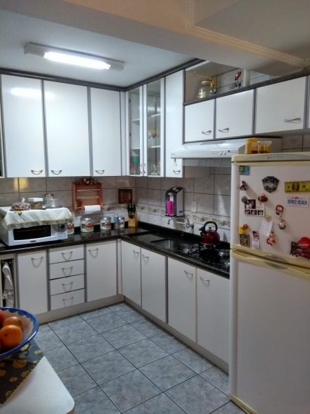 Apartamento 3 dormitórios no bairro Vila Ipiranga