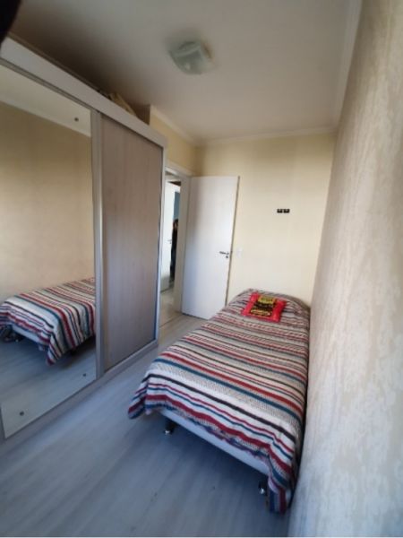 Apartamento 2 dormitórios no bairro Cavalhada