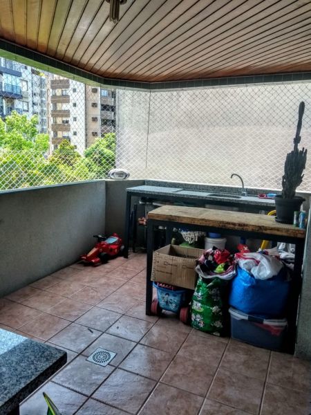 Apartamento 2 dormitórios no bairro Petrópolis