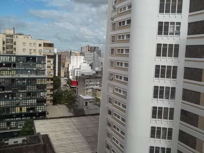 Apartamento 2 dormitórios no bairro Centro