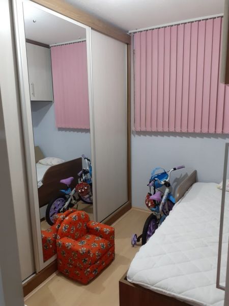 Apartamento 2 dormitórios no bairro Rubem Berta