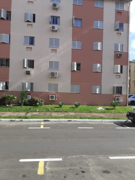 Apartamento 2 dormitórios no bairro Rubem Berta