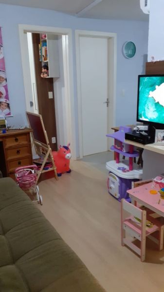 Apartamento 2 dormitórios no bairro Rubem Berta