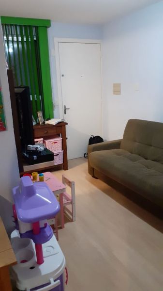 Apartamento 2 dormitórios no bairro Rubem Berta