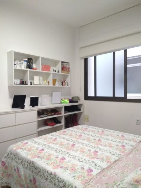 Apartamento 2 dormitórios no bairro Centro