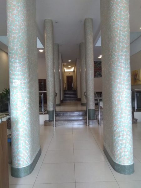 Apartamento 2 dormitórios no bairro Centro