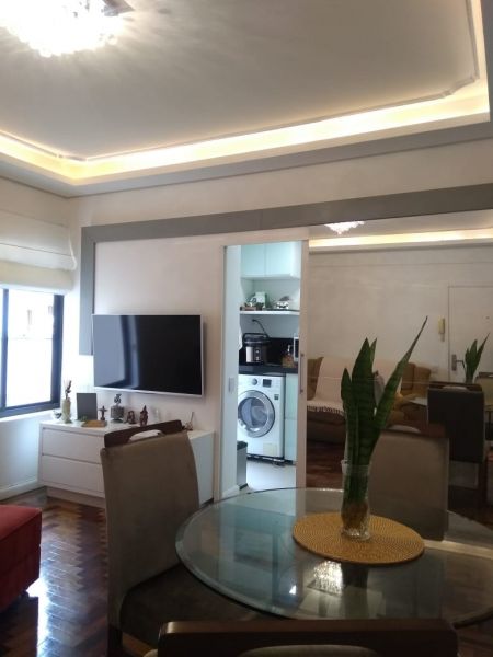 Apartamento 2 dormitórios no bairro Centro