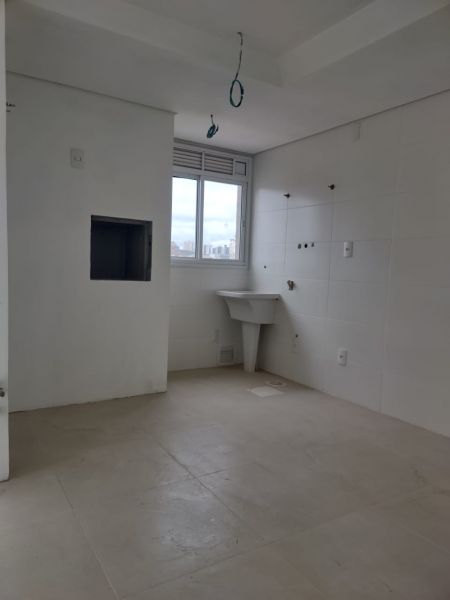 Apartamento 2 dormitórios no bairro Passo D'Areia