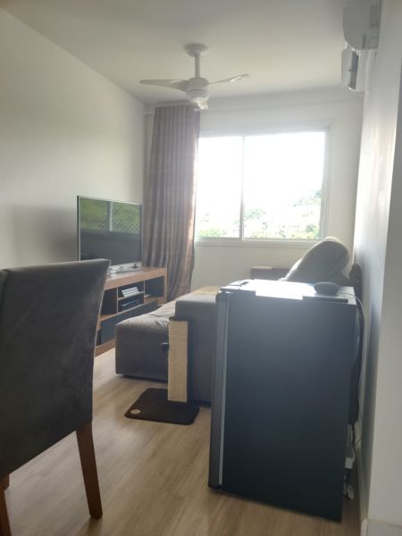 Apartamento 2 dormitórios no bairro Santo Antônio
