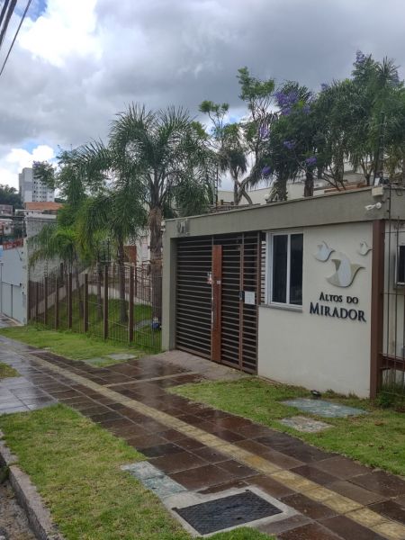 Apartamento 2 dormitórios no bairro Santo Antônio