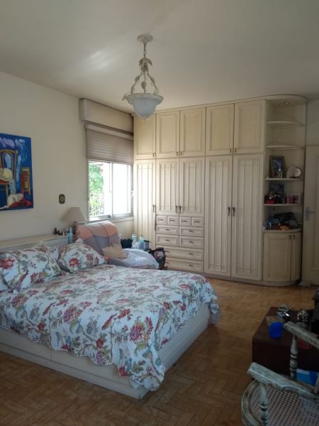 Apartamento 3 dormitórios no bairro Centro