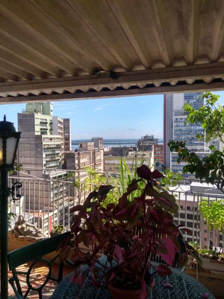 Apartamento 3 dormitórios no bairro Centro