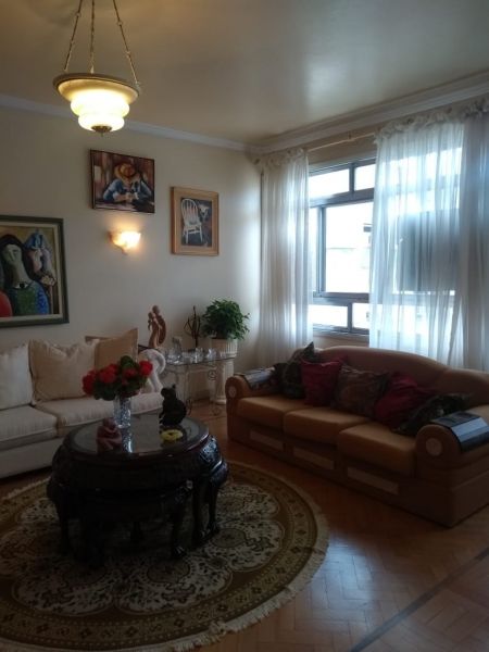 Apartamento 3 dormitórios no bairro Centro