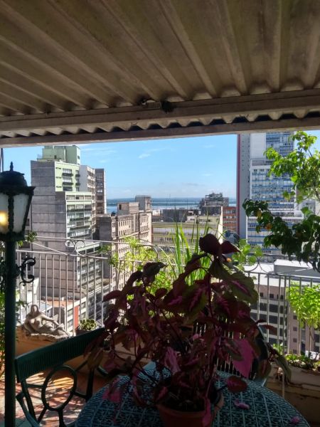 Apartamento 3 dormitórios no bairro Centro