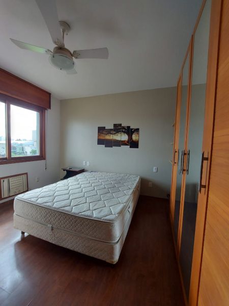 Apartamento 2 dormitórios no bairro Santa Cecília