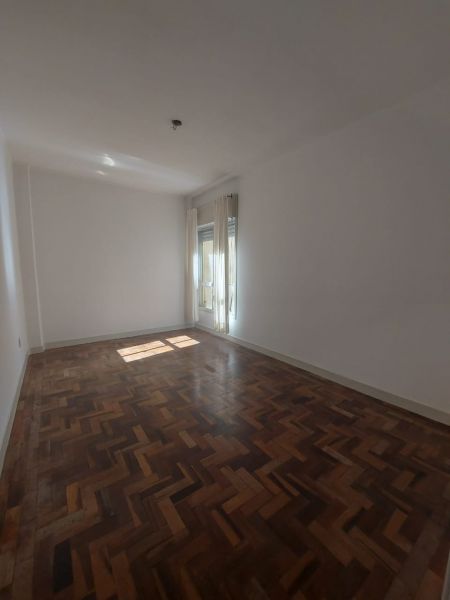 Apartamento 2 dormitórios no bairro Floresta