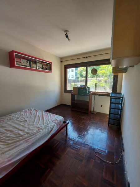 Apartamento 3 dormitórios no bairro Menino Deus