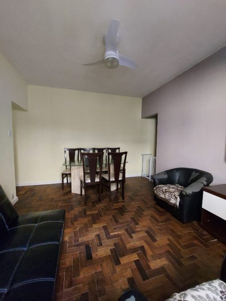 Apartamento 2 dormitórios no bairro Centro