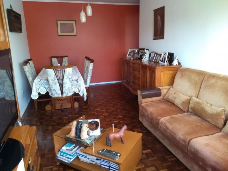 Apartamento 2 dormitórios no bairro Partenon