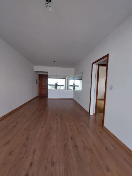 Apartamento 2 dormitórios no bairro Independência