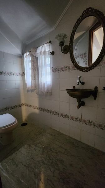 Casa 4 dormitórios no bairro Petrópolis