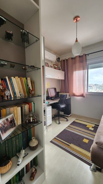 Apartamento 2 dormitórios no bairro Santana