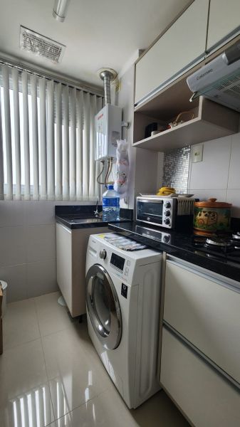 Apartamento 2 dormitórios no bairro Santana
