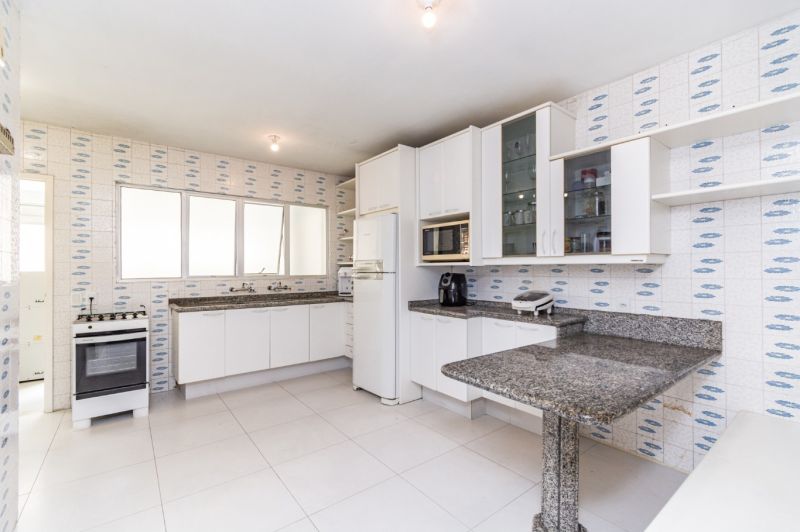 Apartamento 3 dormitórios no bairro Centro