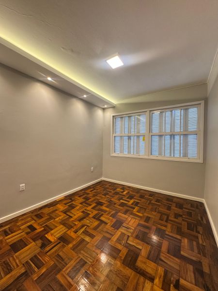 Apartamento 2 dormitórios no bairro Santana