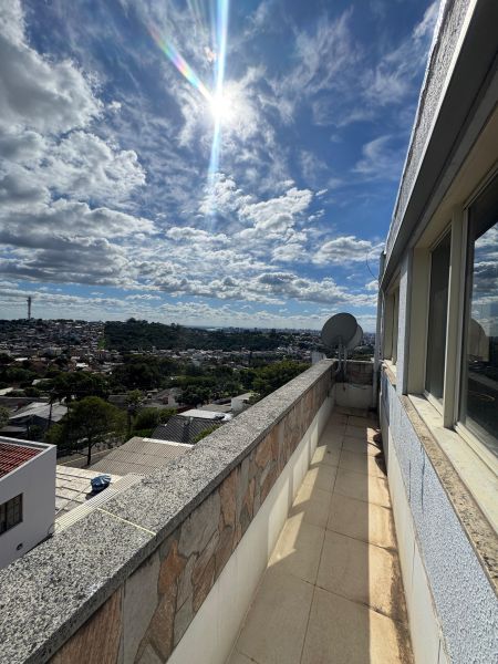 Cobertura 2 dormitórios no bairro Medianeira