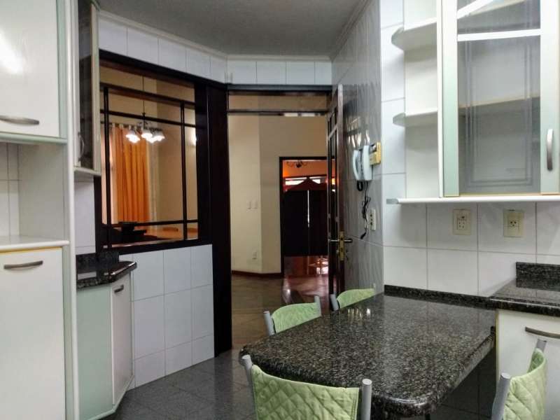 Casa à venda no bairro Nova Brasília