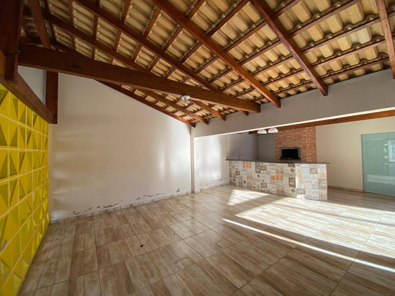 Casa à venda no bairro Vila Lenzi