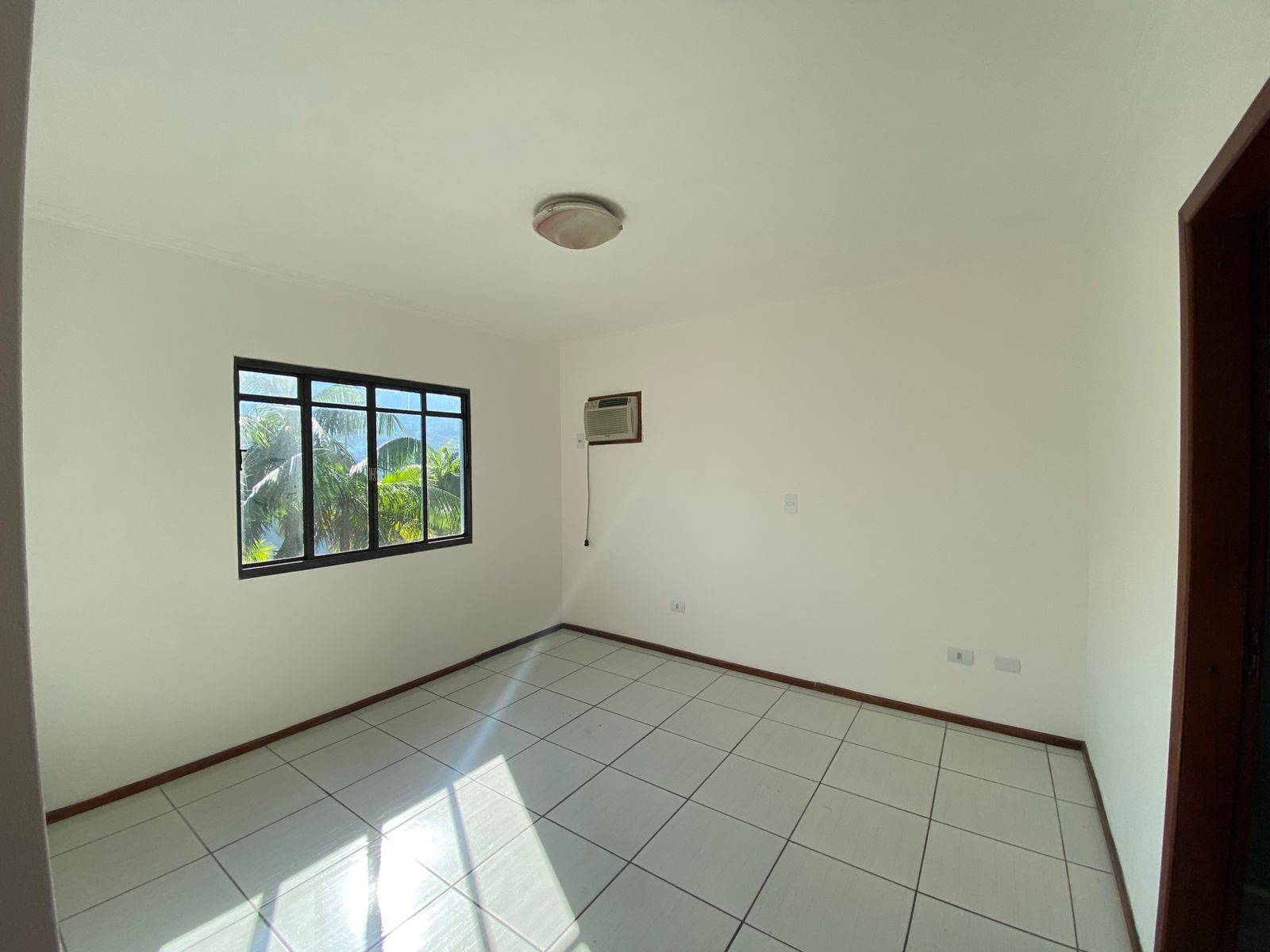 Apartamento à venda no bairro Vila Baependi