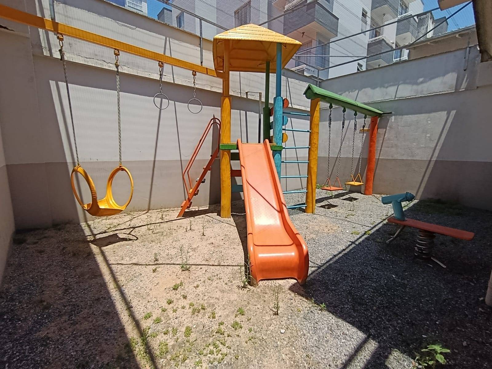 Apartamento à venda no bairro Centro