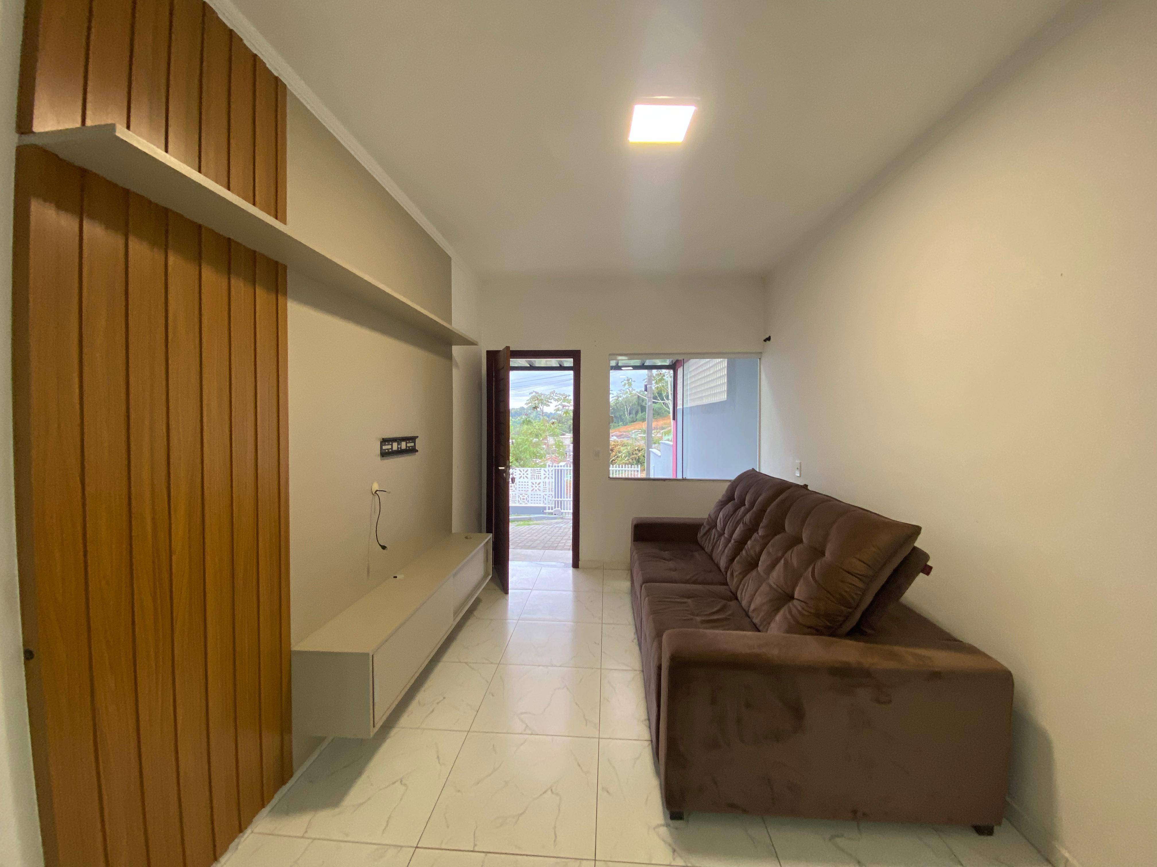Casas Geminadas à venda no bairro Tifa Martins