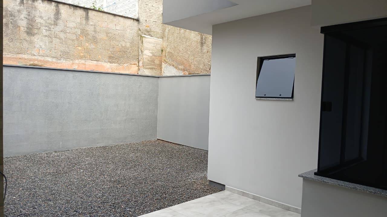 Casas Geminadas à venda no bairro Nereu Ramos