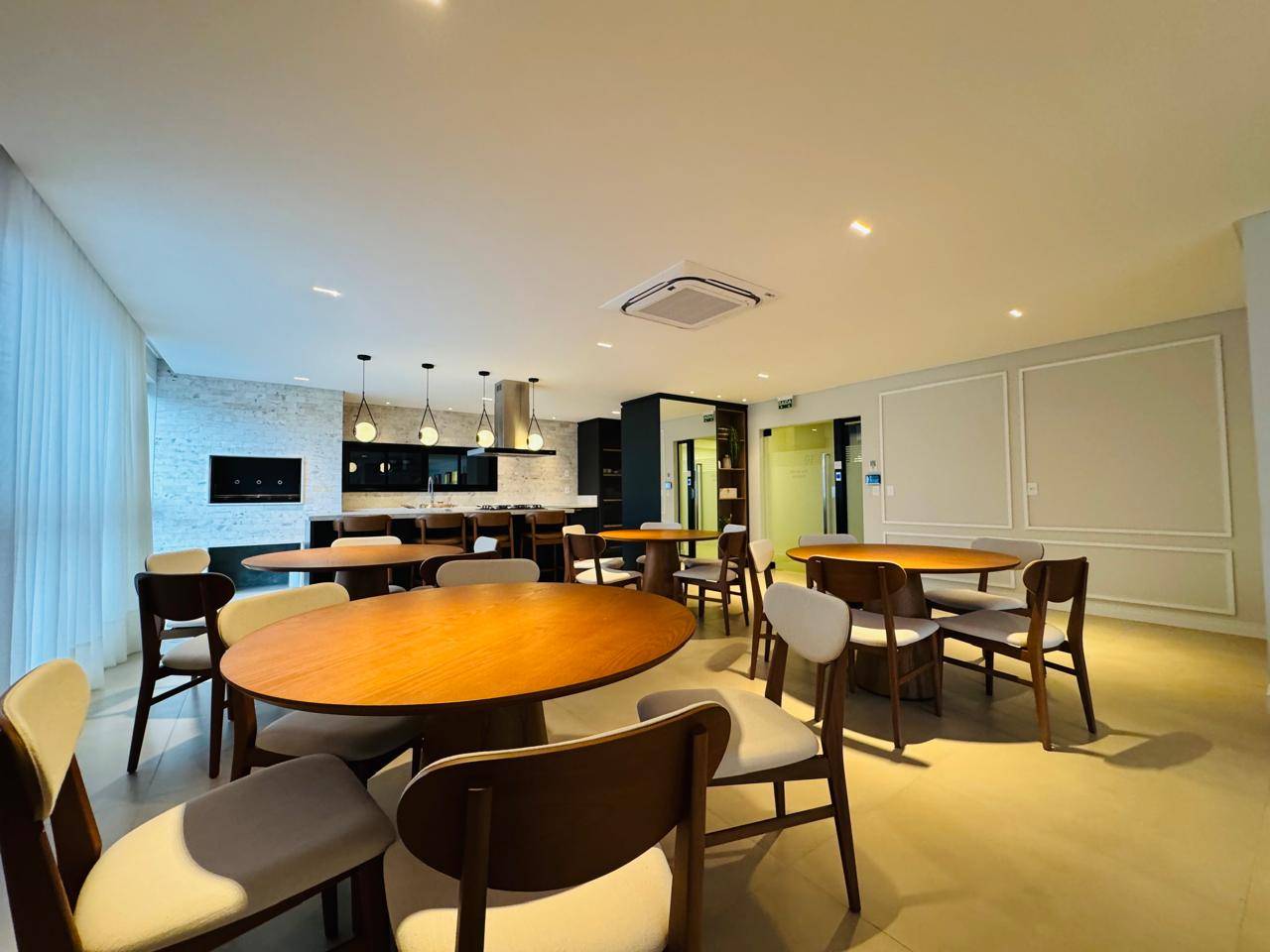 Apartamento à venda no bairro Vila Nova