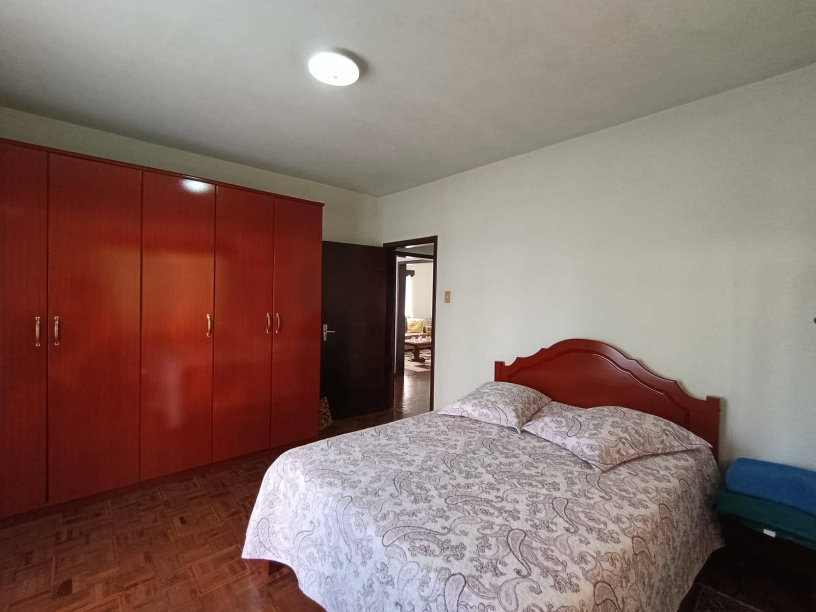 Casa à venda no bairro Centro