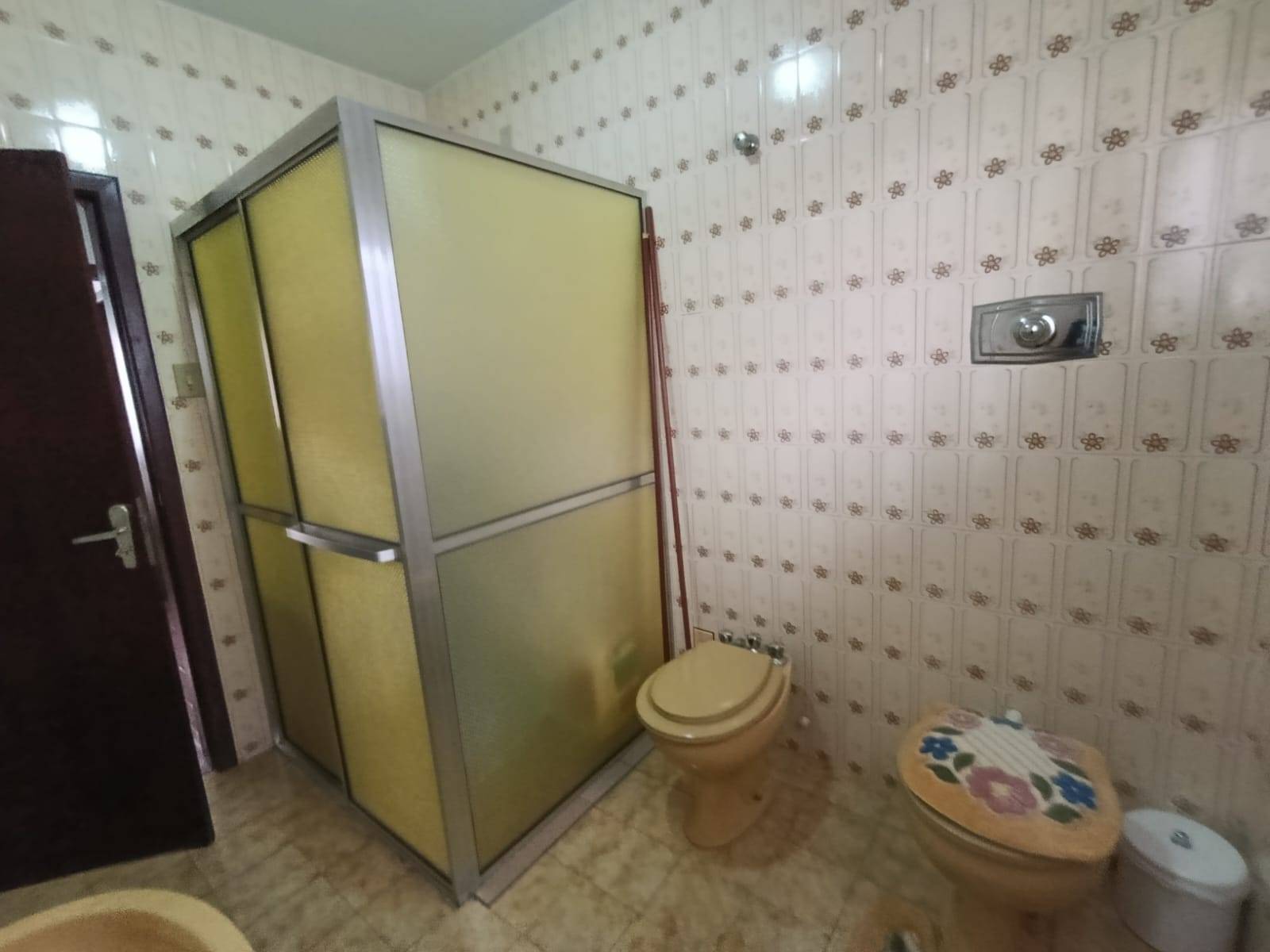 Casa à venda no bairro Centro