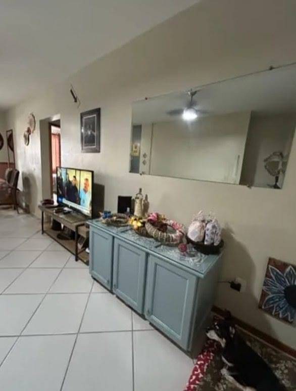 Apartamento à venda no bairro Barra do Rio Molha