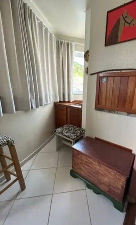Apartamento à venda no bairro Barra do Rio Molha