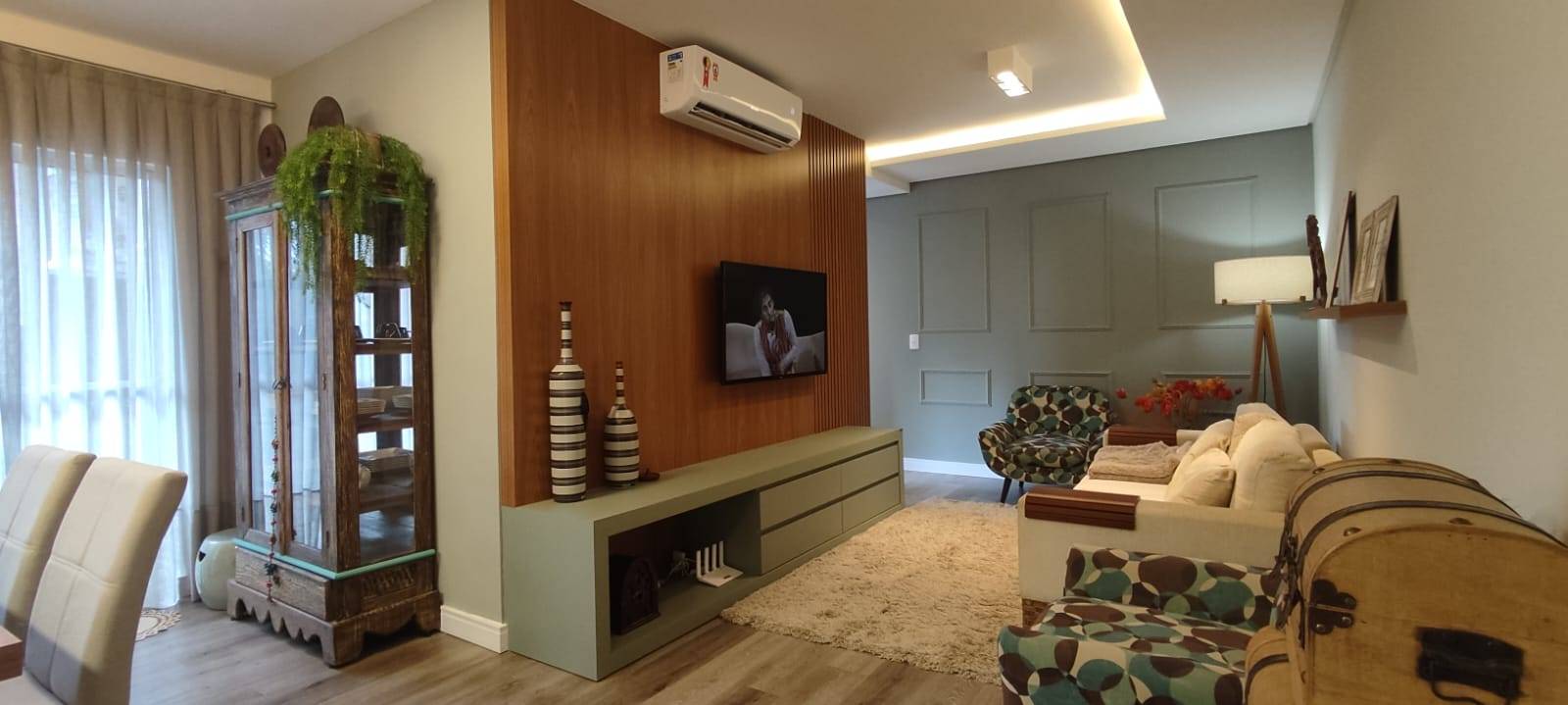 Apartamento à venda no bairro Centro Piçarras