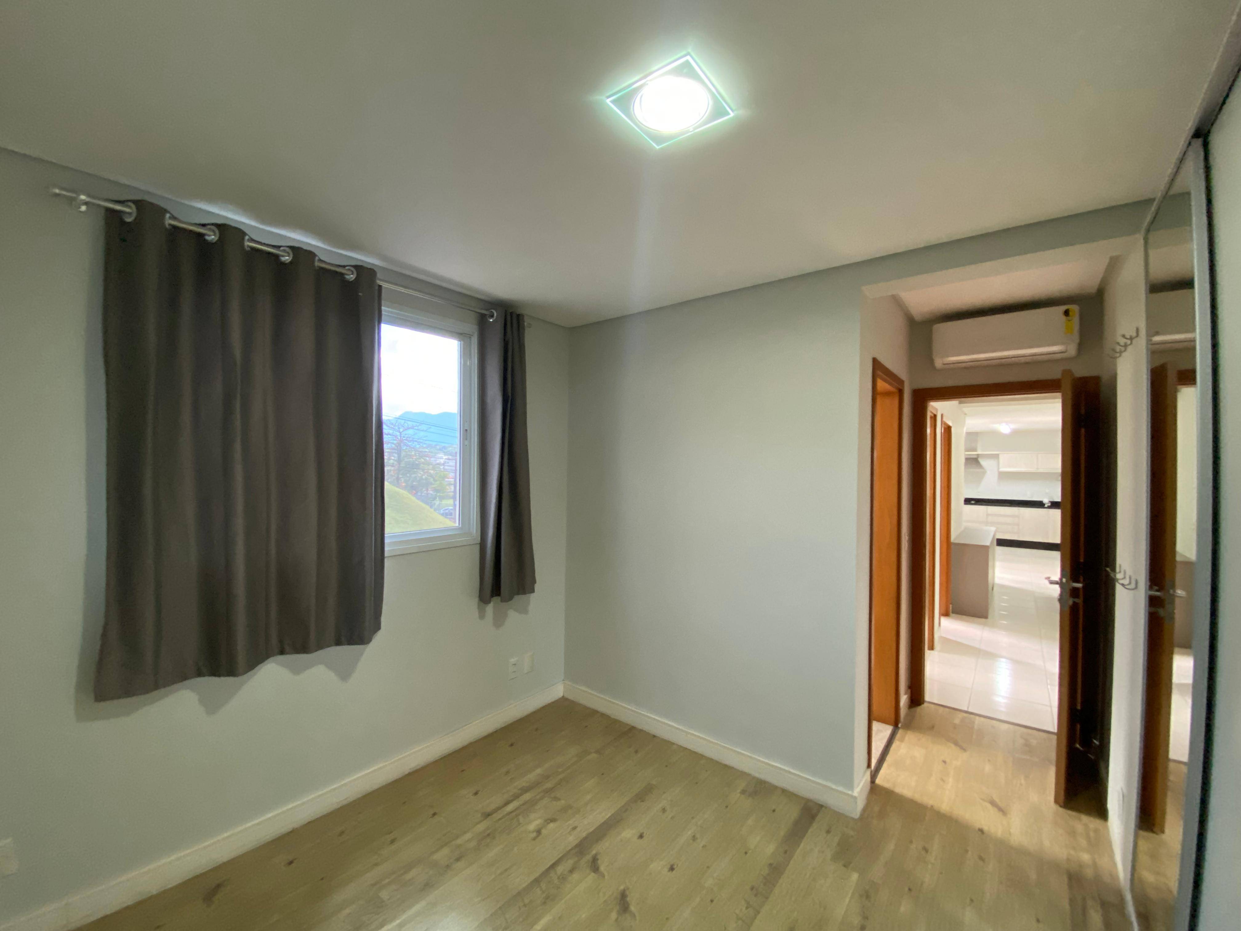 Apartamento à venda no bairro Jaraguá Esquerdo