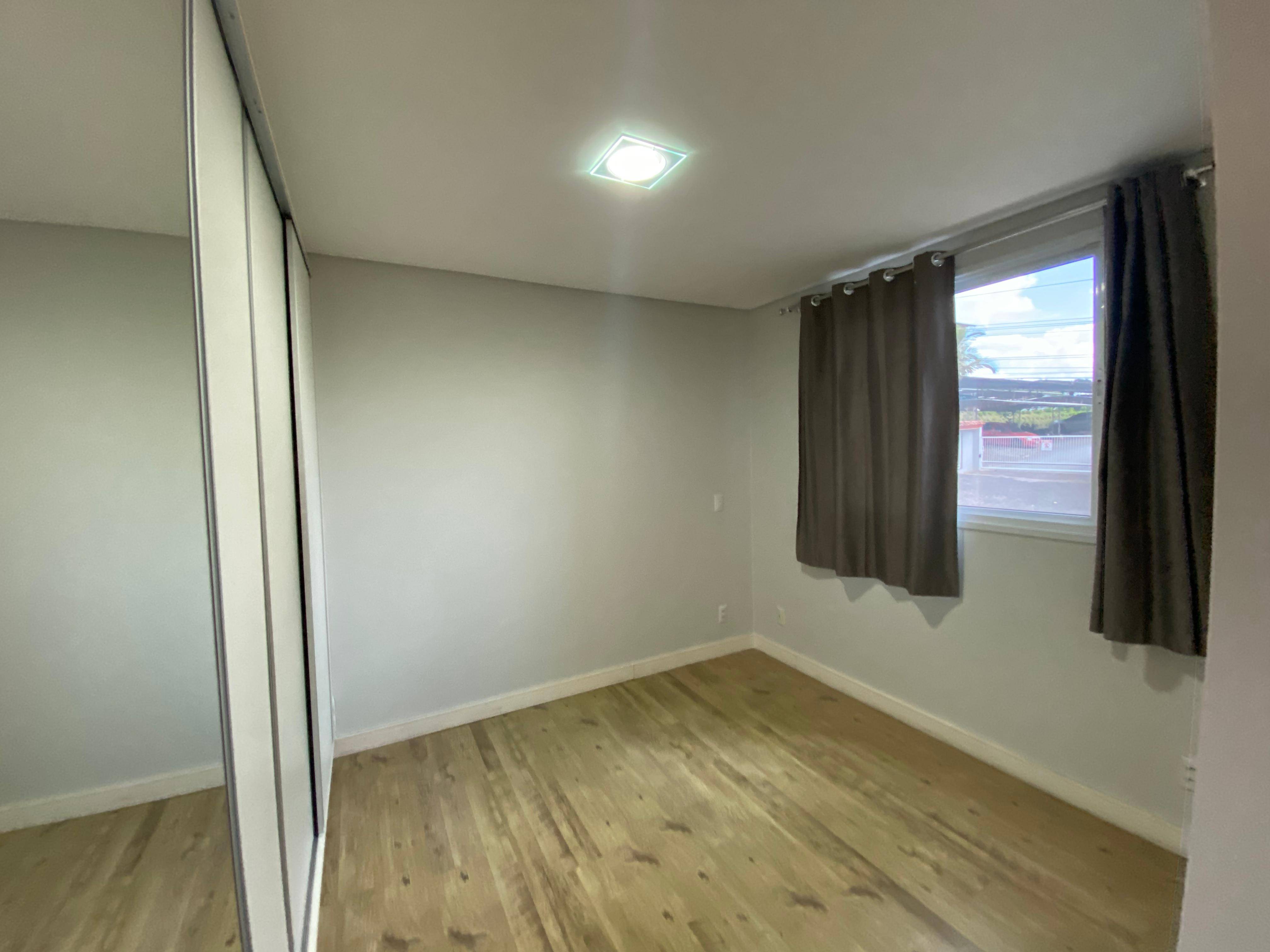 Apartamento à venda no bairro Jaraguá Esquerdo