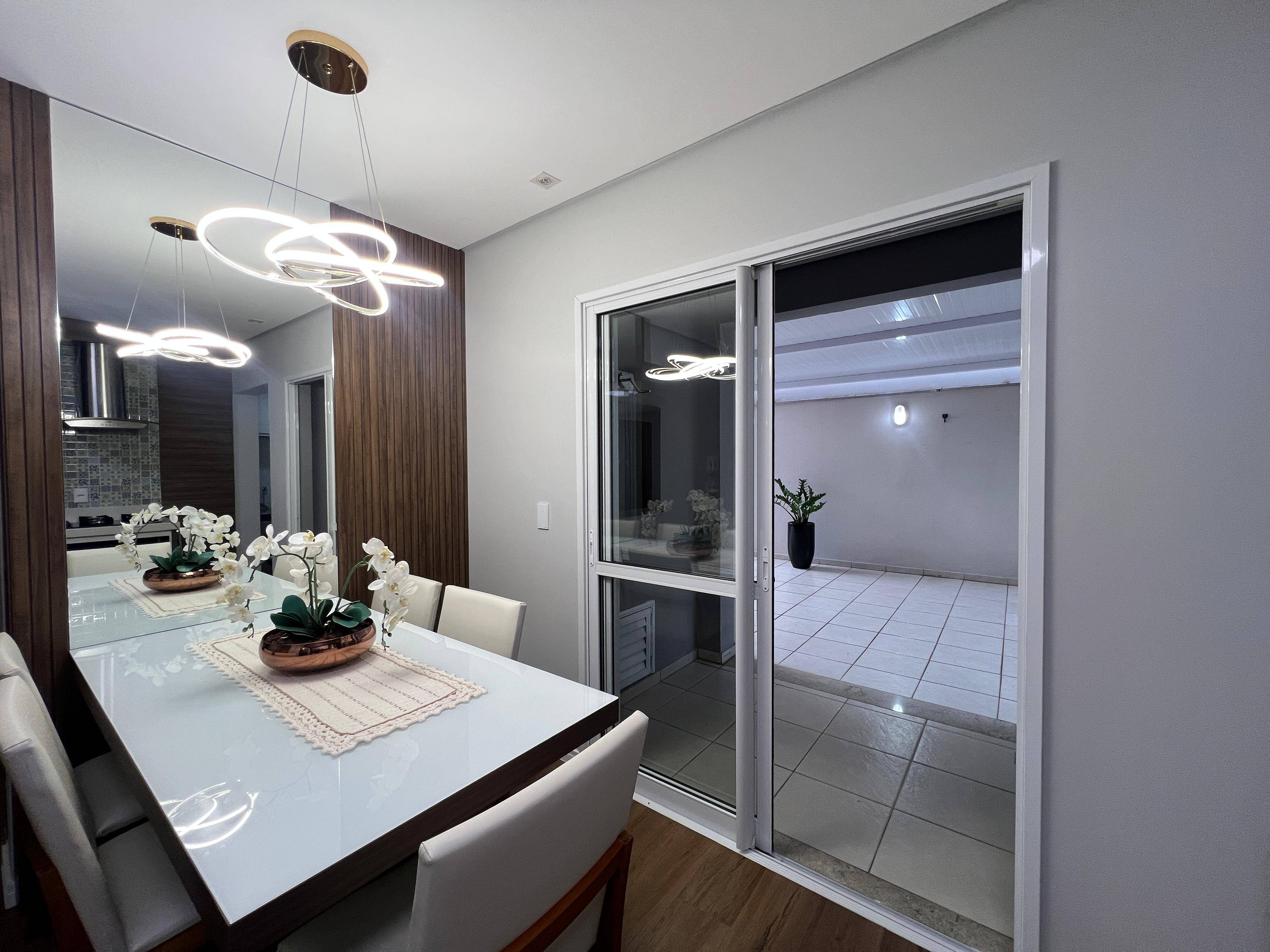 Apartamento à venda no bairro Jaraguá Esquerdo