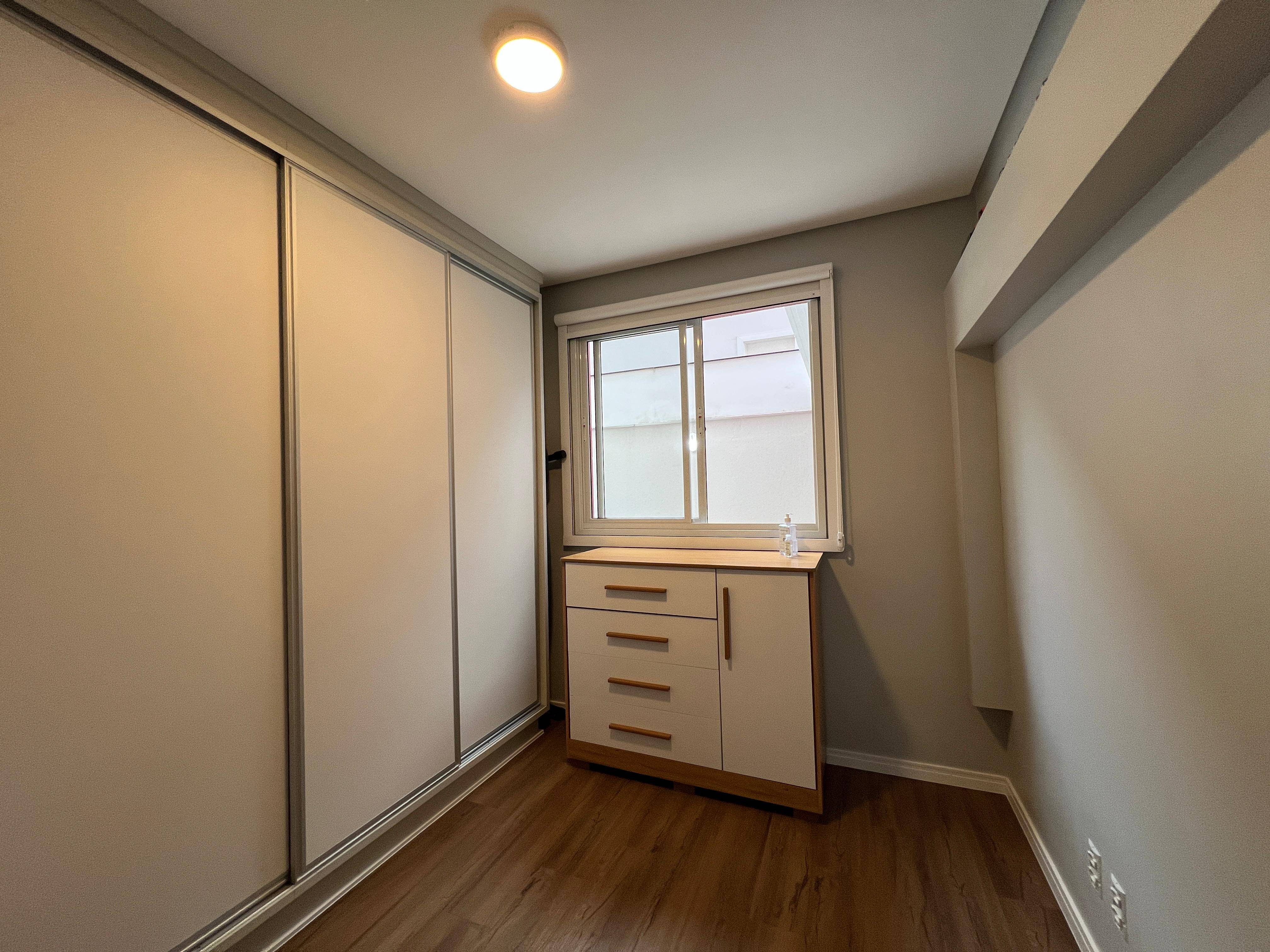 Apartamento à venda no bairro Jaraguá Esquerdo