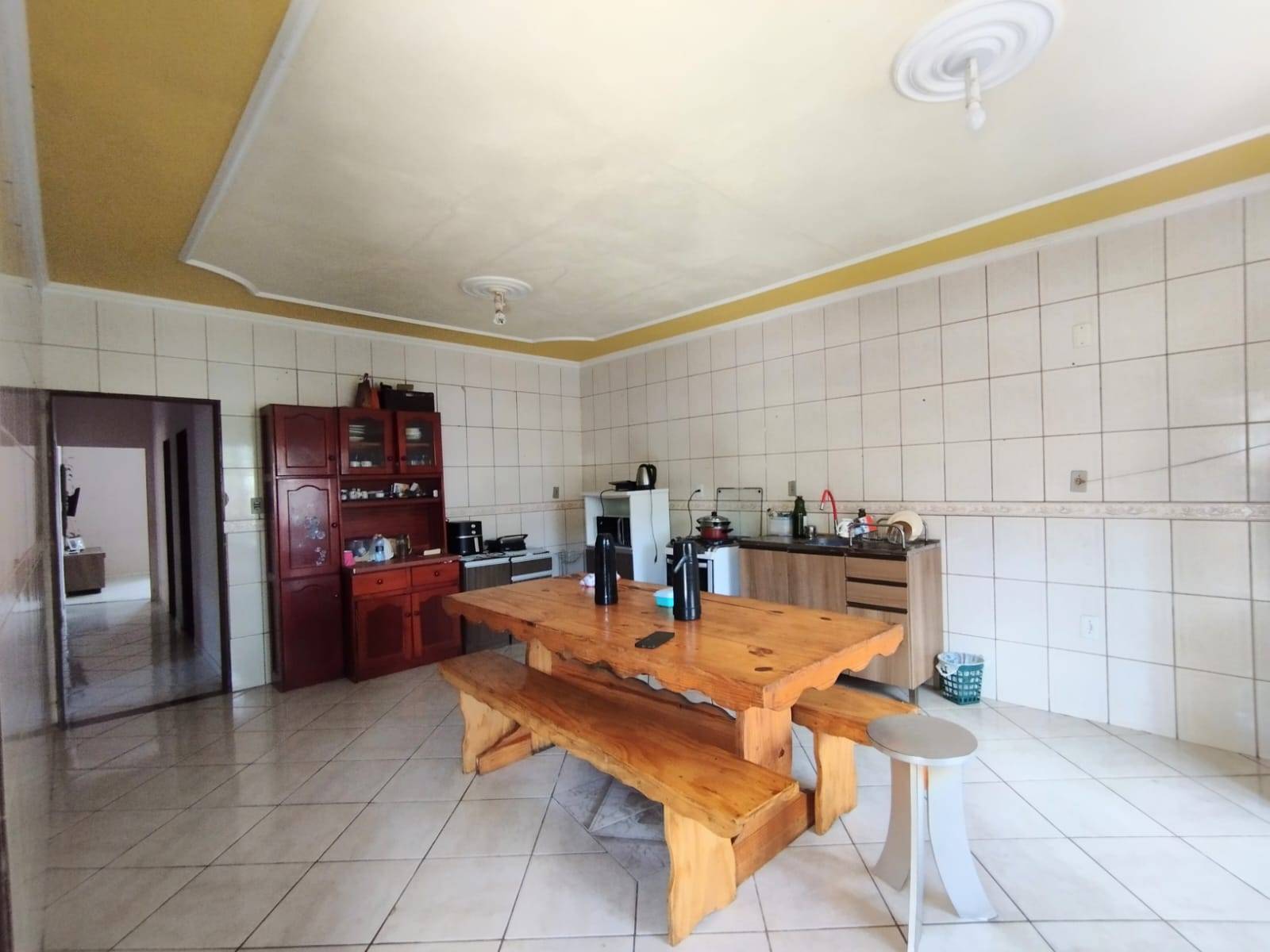 Casa à venda no bairro Barra do Rio Cerro