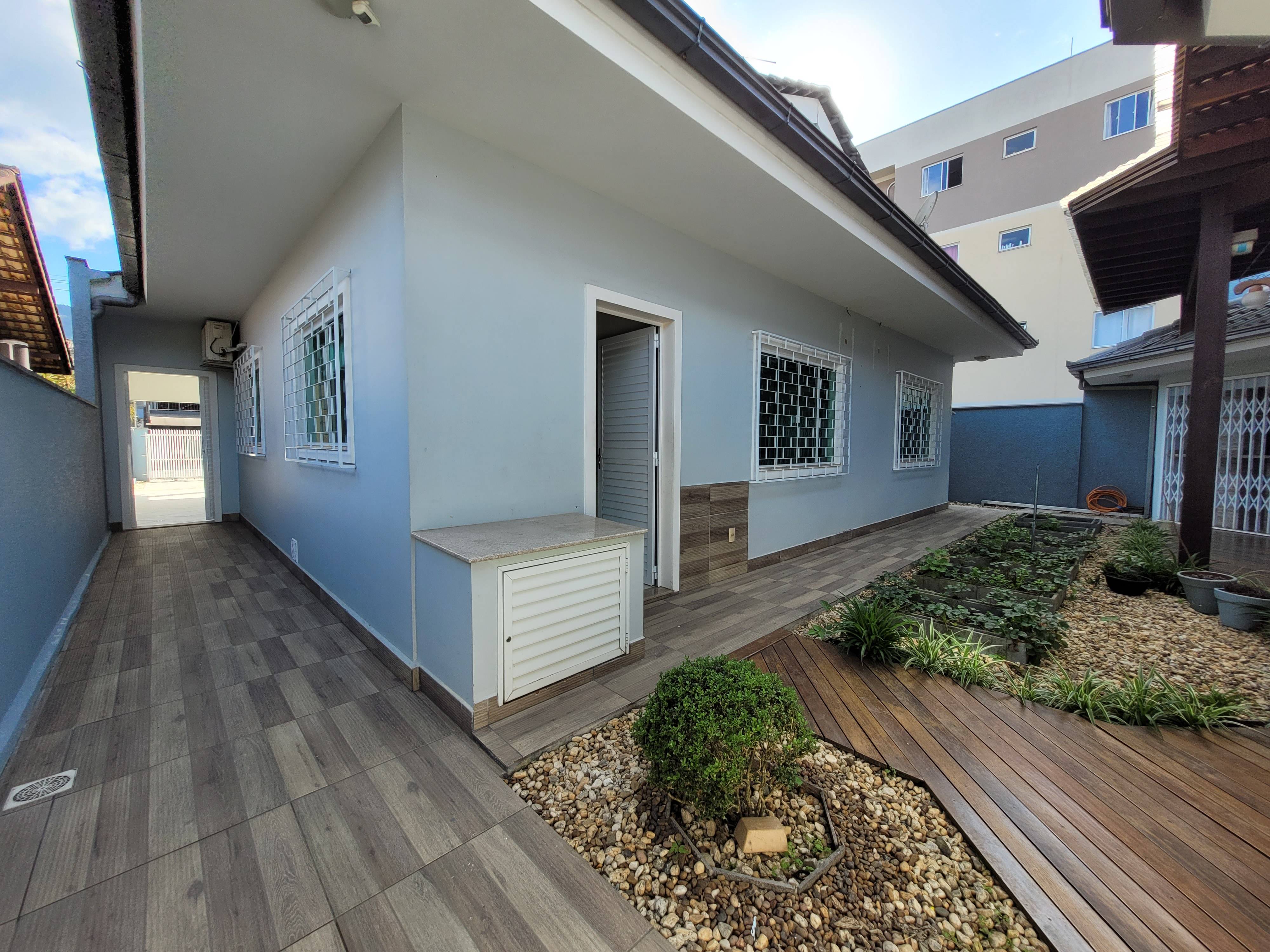Casa à venda no bairro Ilha da Figueira